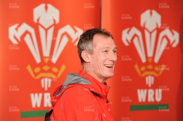 071113 - Wales Rugby Media Interviews -Rob Howley talks to reporters