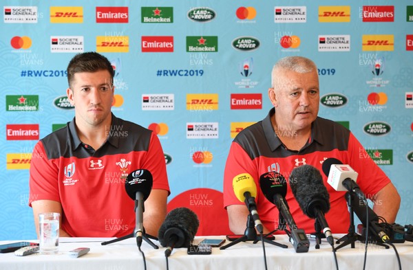 111019 - Wales Rugby Media Interviews - Justin Tipuric and Warren Gatland (right) talks to media