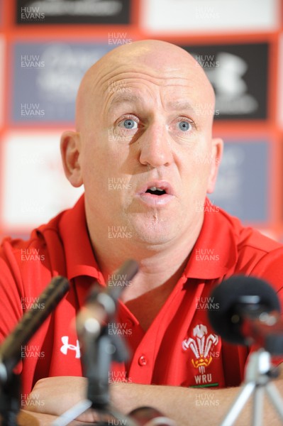 111113 - Wales Rugby Media Interviews -Shaun Edwards talks to reporters