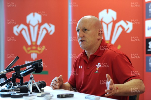 111113 - Wales Rugby Media Interviews -Shaun Edwards talks to reporters