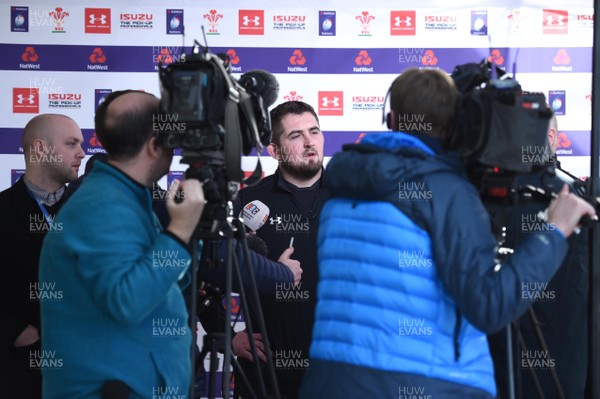 130218 - Wales Rugby Media Interviews -  Wyn Jones talks to media