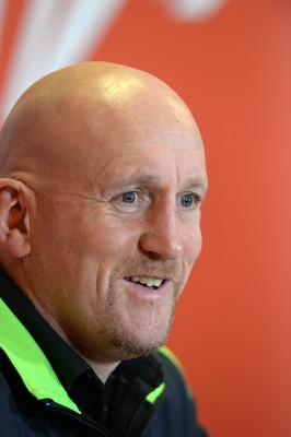 131114 - Wales Rugby Media Interviews -Shaun Edwards talks to media