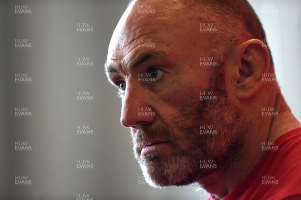 131118 - Wales Rugby Media Interviews - Robin McBryde talks to media
