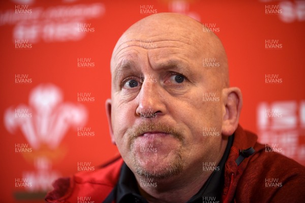 141117 - Wales Rugby Media Interviews - Shaun Edwards talks to media