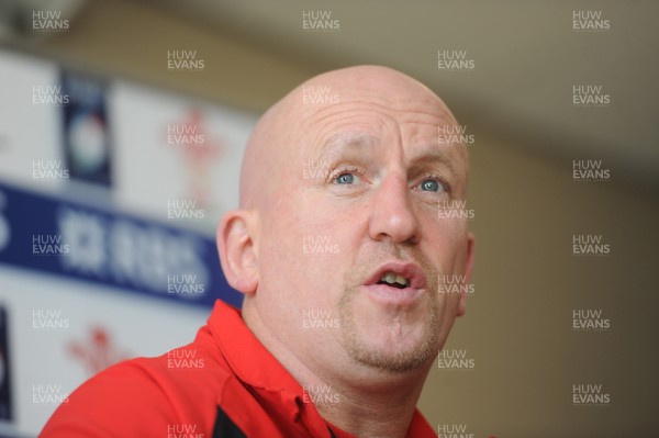 180213 - Wales Rugby Media Interviews -Shaun Edwards talks to reporters