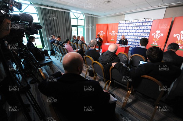 180216 - Wales Rugby Media Interviews -Robin McBryde talks to media