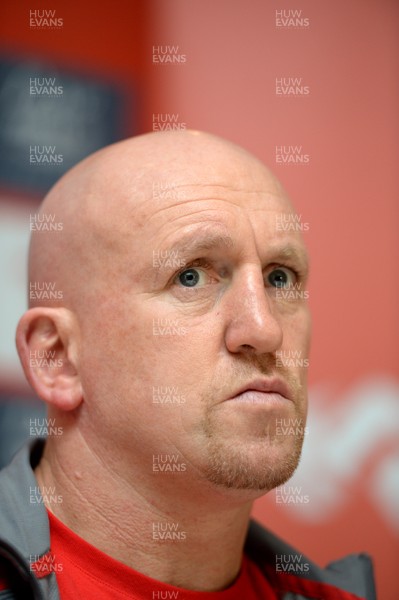 181113 - Wales Rugby Media Interviews -Shaun Edwards talks to reporters