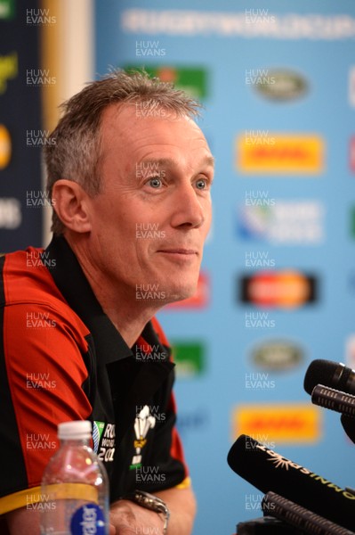 230915 - Wales Rugby World Cup Media Interviews -Rob Howley talks to media