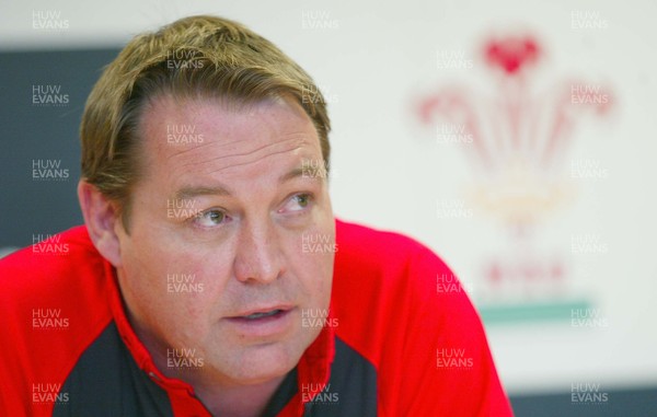 240803 - Wales Rugby Media Interviews - Steve Hansen during today's press conference, following defeat at the hands of England