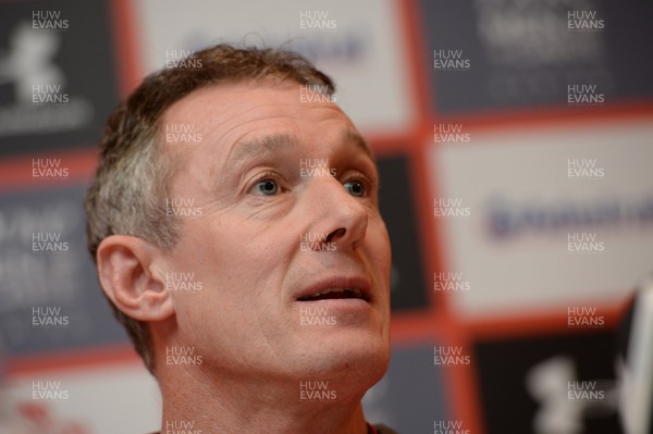 281113 - Wales Rugby Media Interviews -Rob Howley talks to reporters