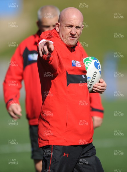 04.09.11 - Wales Rugby Training - Wales defence coach Shaun Edwards during training. 
