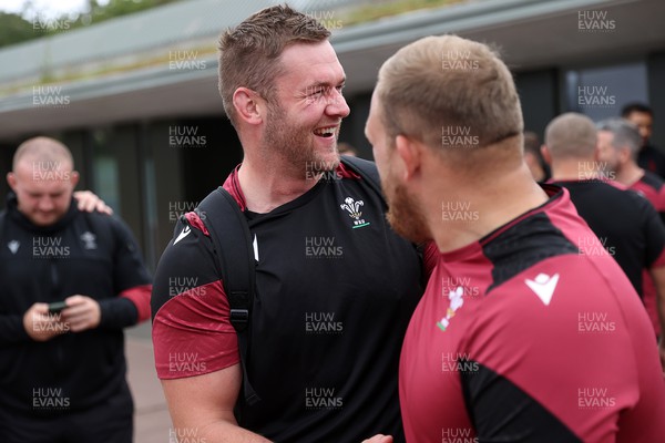 290923 - Wales Rugby return to training after their break from the Rugby World Cup - Dan Lydiate during training