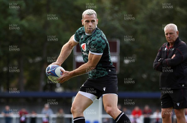 290923 - Wales Rugby hold an Open Training Session - Gareth Davies during training