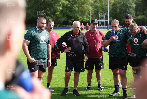 290923 - Wales Rugby hold an Open Training Session - Head Coach Warren Gatland during training
