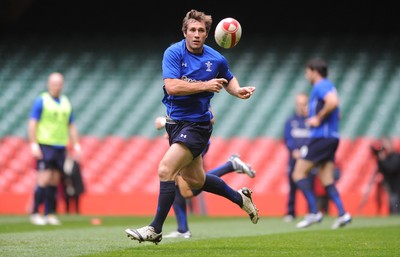29.10.10 - Wales Rugby Training - Andrew Bishop in action during training. 