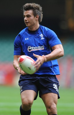 29.10.10 - Wales Rugby Training - Chris Czeakj during training. 