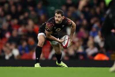 291025 - Wales Rugby Open Training - Tomos Williams during training