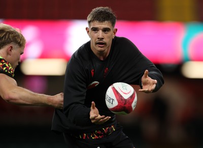 291025 - Wales Rugby Open Training - Joe Hawkins during training