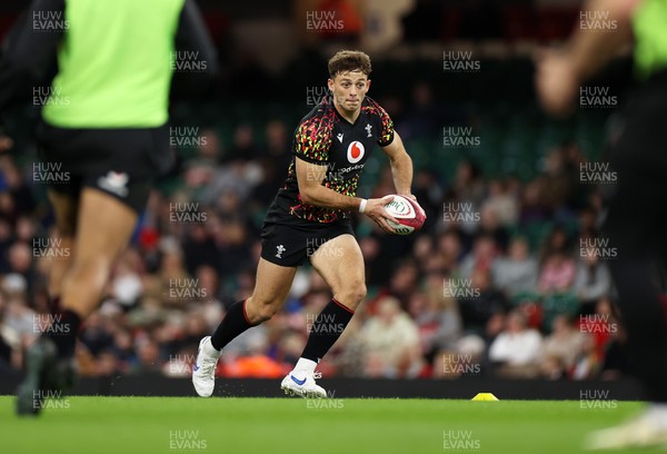 291025 - Wales Rugby Open Training - Louie Hennessey during training