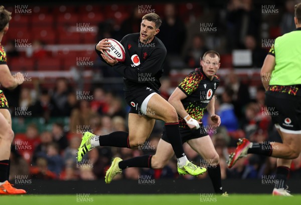 291025 - Wales Rugby Open Training - Joe Hawkins during training