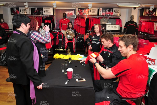 070312- Wales Rugby Players Signing Session Wales Players Ryan Jones, Jonathan Davies and Toby Faletau, meet fans and sign autographs at the Cardiff Arms Shop and Bar