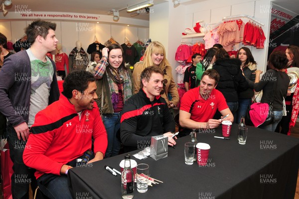 070312- Wales Rugby Players Signing Session Wales Players Ryan Jones, Jonathan Davies and Toby Faletau, meet fans and sign autographs at the Cardiff Arms Shop and Bar
