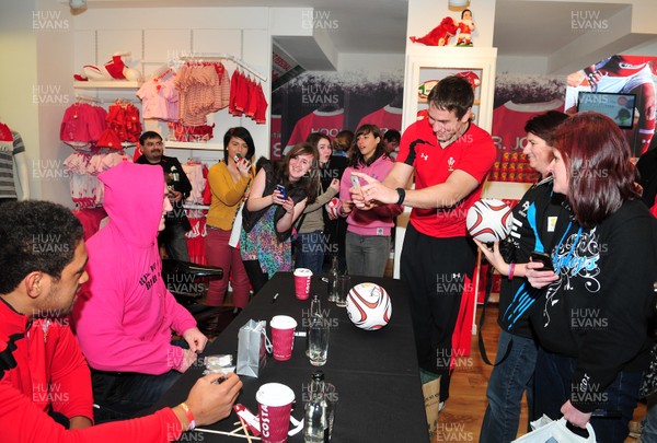 070312- Wales Rugby Players Signing Session Wales Players Ryan Jones, Jonathan Davies and Toby Faletau, meet fans and sign autographs at the Cardiff Arms Shop and Bar