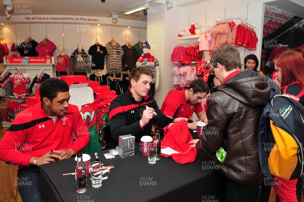 070312- Wales Rugby Players Signing Session Wales Players Ryan Jones, Jonathan Davies and Toby Faletau, meet fans and sign autographs at the Cardiff Arms Shop and Bar