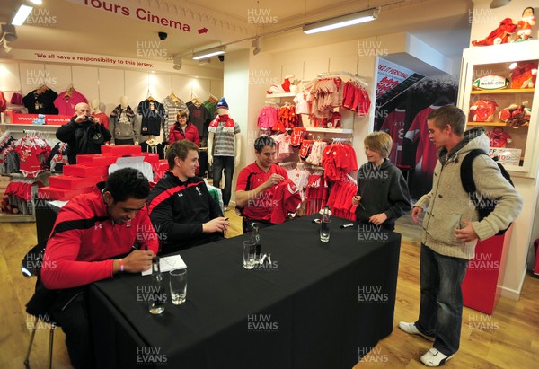 070312- Wales Rugby Players Signing Session Wales Players Ryan Jones, Jonathan Davies and Toby Faletau, meet fans and sign autographs at the Cardiff Arms Shop and Bar