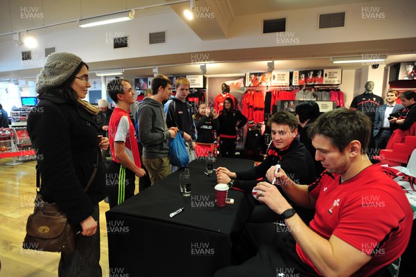 070312- Wales Rugby Players Signing Session Wales Players Ryan Jones, Jonathan Davies and Toby Faletau, meet fans and sign autographs at the Cardiff Arms Shop and Bar