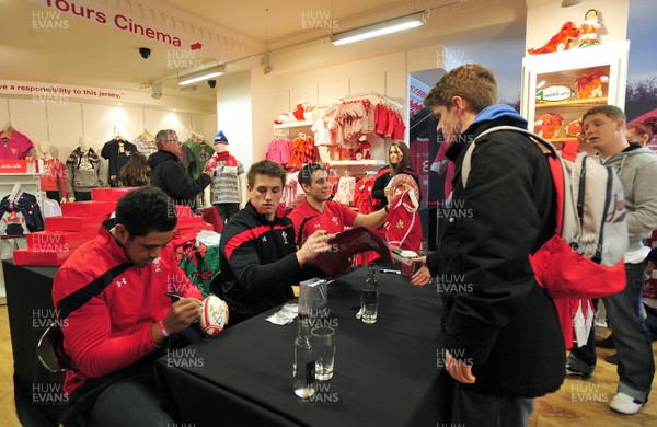 070312- Wales Rugby Players Signing Session Wales Players Ryan Jones, Jonathan Davies and Toby Faletau, meet fans and sign autographs at the Cardiff Arms Shop and Bar
