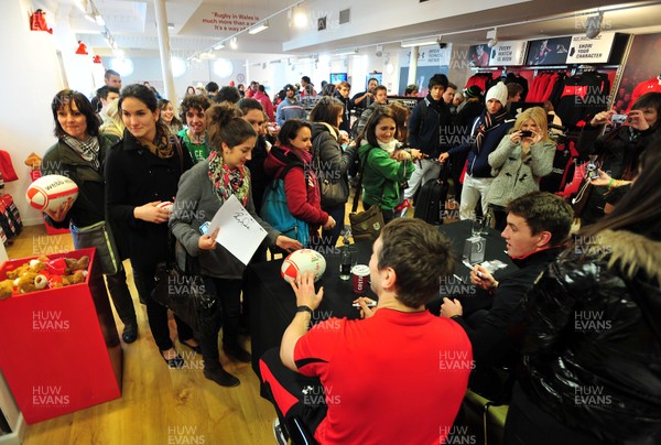 070312- Wales Rugby Players Signing Session Wales Players Ryan Jones, Jonathan Davies and Toby Faletau, meet fans and sign autographs at the Cardiff Arms Shop and Bar