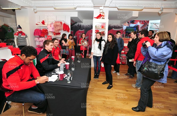 070312- Wales Rugby Players Signing Session Wales Players Ryan Jones, Jonathan Davies and Toby Faletau, meet fans and sign autographs at the Cardiff Arms Shop and Bar