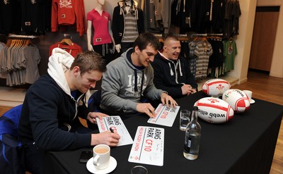 Wales Rugby Players Signing Session 190211