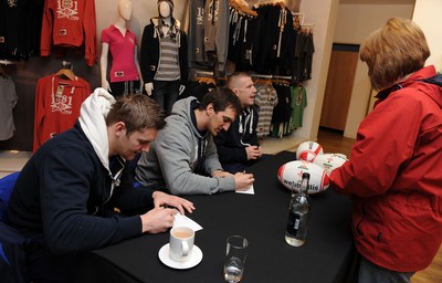 19.02.11 - Wales Rugby Players Signing Session - Wales players Dan Lydiate, Sam Warburton and John Yapp meet fans during a signing session at the Cardiff Arms Shop and Bar. 