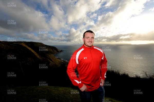 16.06.10 - Wales Rugby Players Visit Boomrock - Ken Owens during a trip to Boomrock in Wellington. 