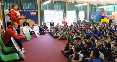 Wales Rugby Players Visit School 050911