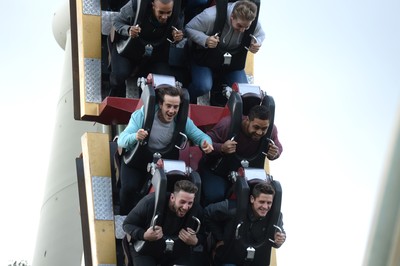 Wales Rugby Players Visit Thorpe Park 141015