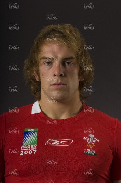 20.08.07 - Wales Rugby World Cup 2007 Portraits - Alun Wyn Jones 