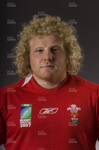 20.08.07 - Wales Rugby World Cup 2007 Portraits - Duncan Jones 
