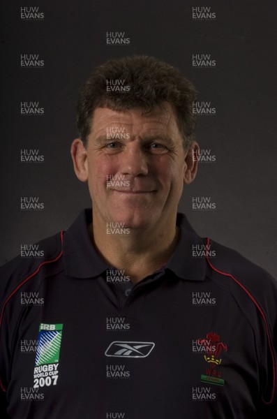 20.08.07 - Wales Rugby World Cup 2007 Portraits - Gareth Jenkins (Head Coach) 