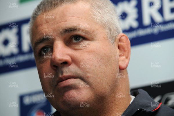 12.02.08 - Wales Rugby Team Announcement - Wales Coach, Warren Gatland announces his team to play Italy a week on Saturday 