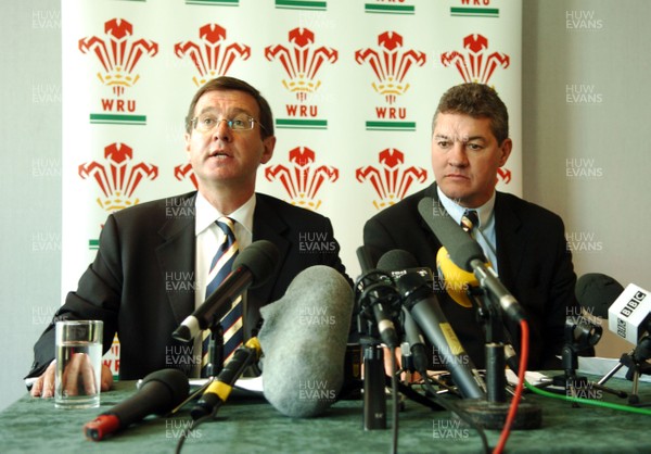 30.09.07 - Wales Rugby RWC 2007 WRU Chief Executive Roger Lewis and WRU Chairman David Pickering speak to the press after the announcement that coach Gareth Jenkins will be leaving his post 