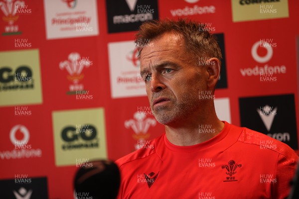 140726 - Danny Wilson, Assistant Coach speaks to the media during a press conference in the week ahead of their game against South Africa