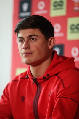 170226 - Picture shows Louis Rees-Zammit speaking during a Press Conference today