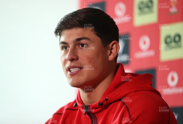 170226 - Picture shows Louis Rees-Zammit speaking during a Press Conference today