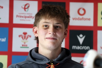 250225 - Wales Rugby Press Conference - Ellis Mee speaks to the media after making his debut against Ireland on the weekend