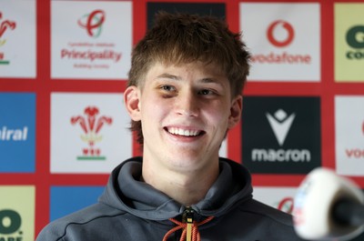 250225 - Wales Rugby Press Conference - Ellis Mee speaks to the media after making his debut against Ireland on the weekend