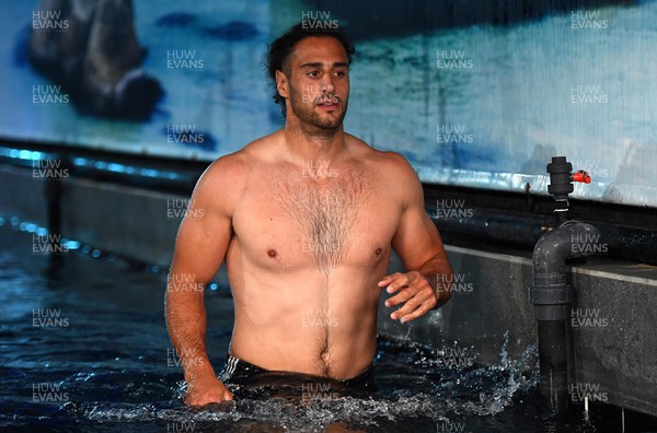 240622 - Wales Rugby Recovery Session - Josh Navidi during a pool session