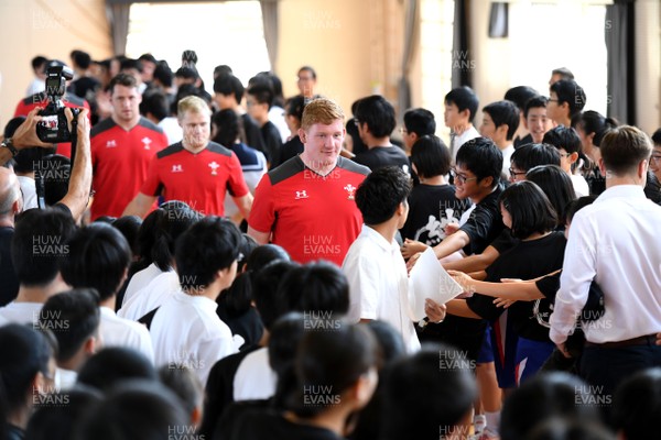 200919 - Wales Rugby School Visit - Rhys Carre during a visit to Toyota Solakan Junior School